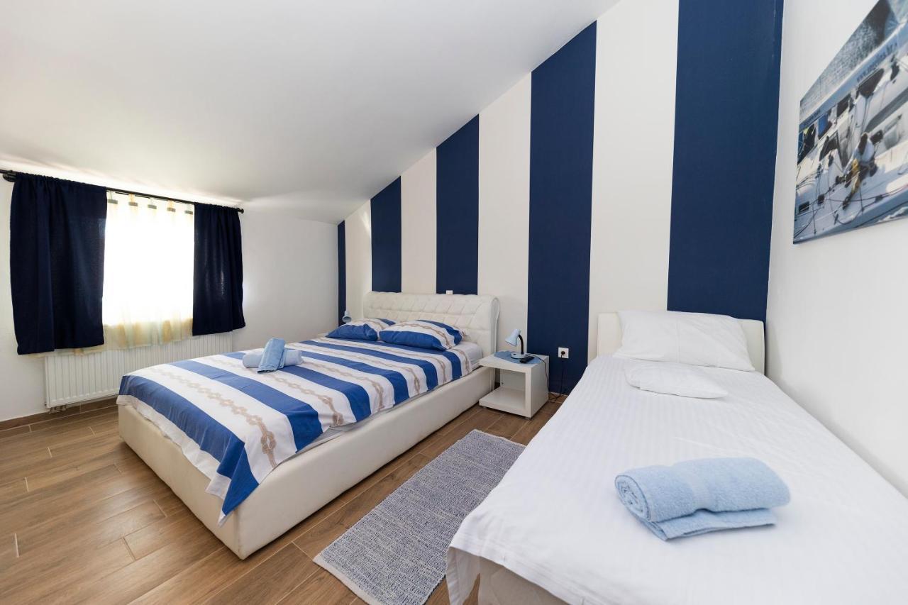 Apartman Lana Biograd Na Moru Eksteriør bilde